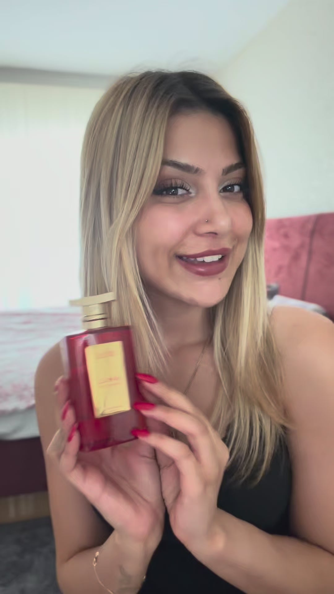 تحميل الفيديو: Lucille Luna عطر نسائي 100 مل EDP