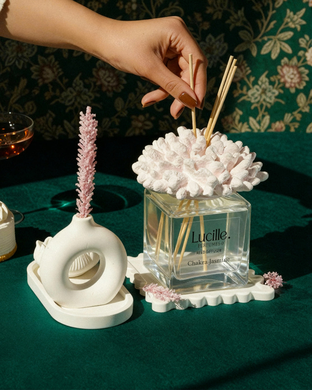 Lucille Jasmine – Temizliğin Çiçek Hali | Orijinal Esanslı Oda Kokusu 200 ml